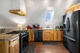 Kinnikinnick Suite in Columbia Falls, MT - Image 5