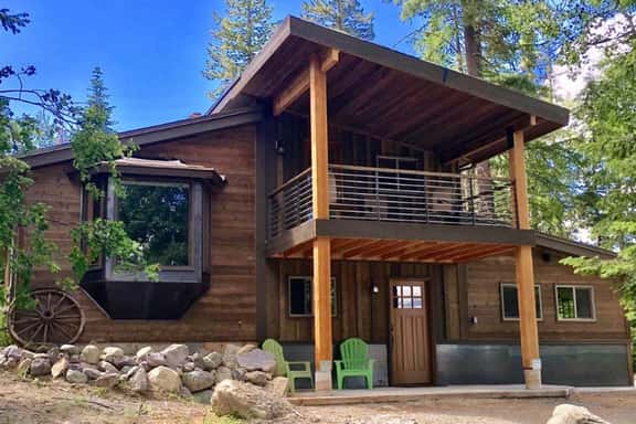 Rustic Golf Chalet by Golf Course - Image 1