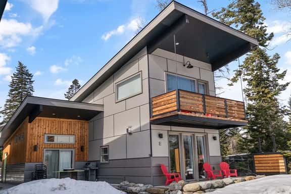 Kintla Luxury Cabin by Golf Course - Image 1