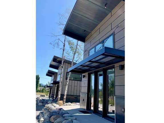 Flower Point Luxury Cabin by Golf Course - Image 4