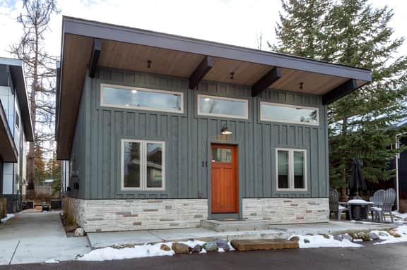 Stryker Luxury Cabin I by Golf Course - Image 5