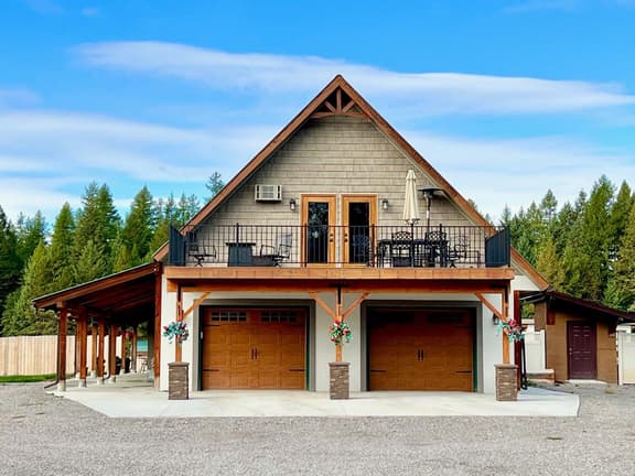 Kinnikinnick Suite in Columbia Falls, MT - Image 1